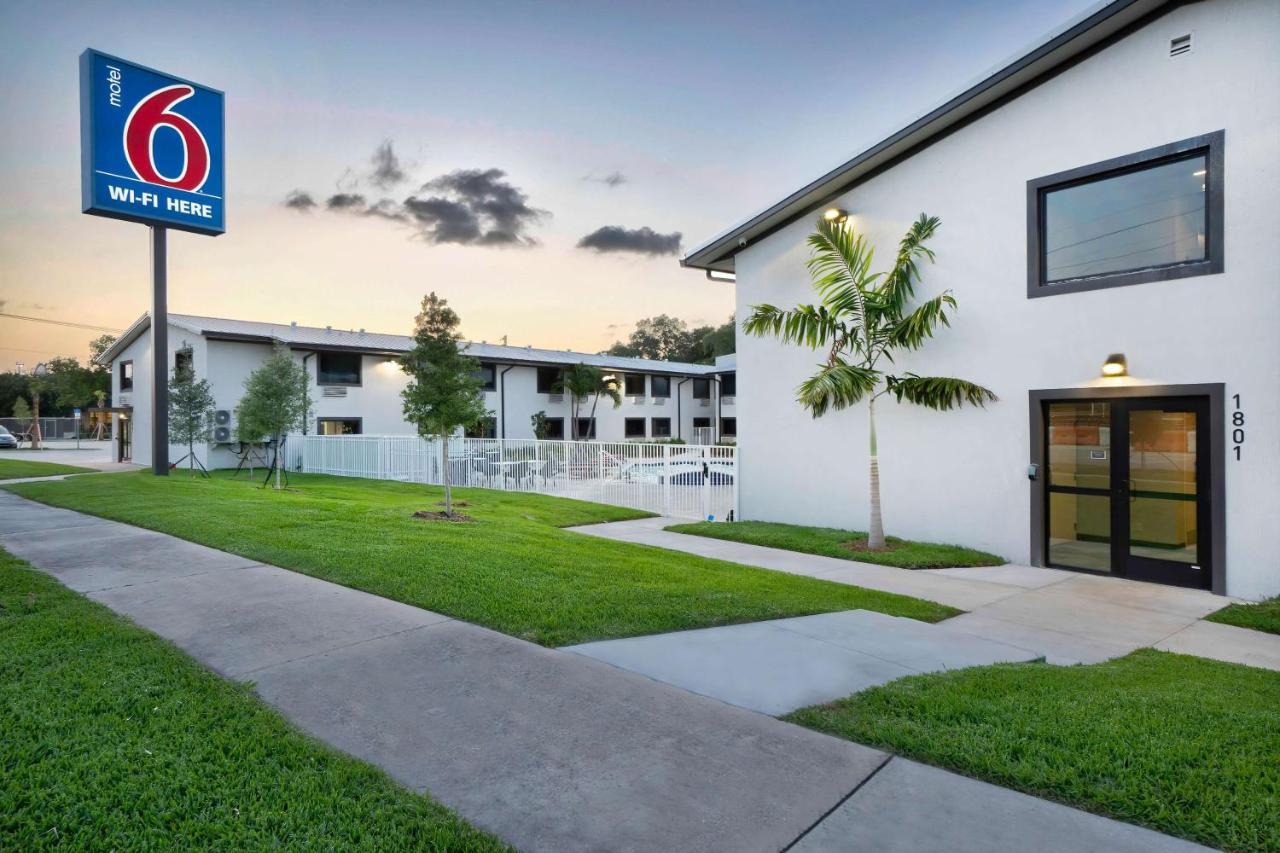Motel 6-Fort Lauderdale, Fl エクステリア 写真