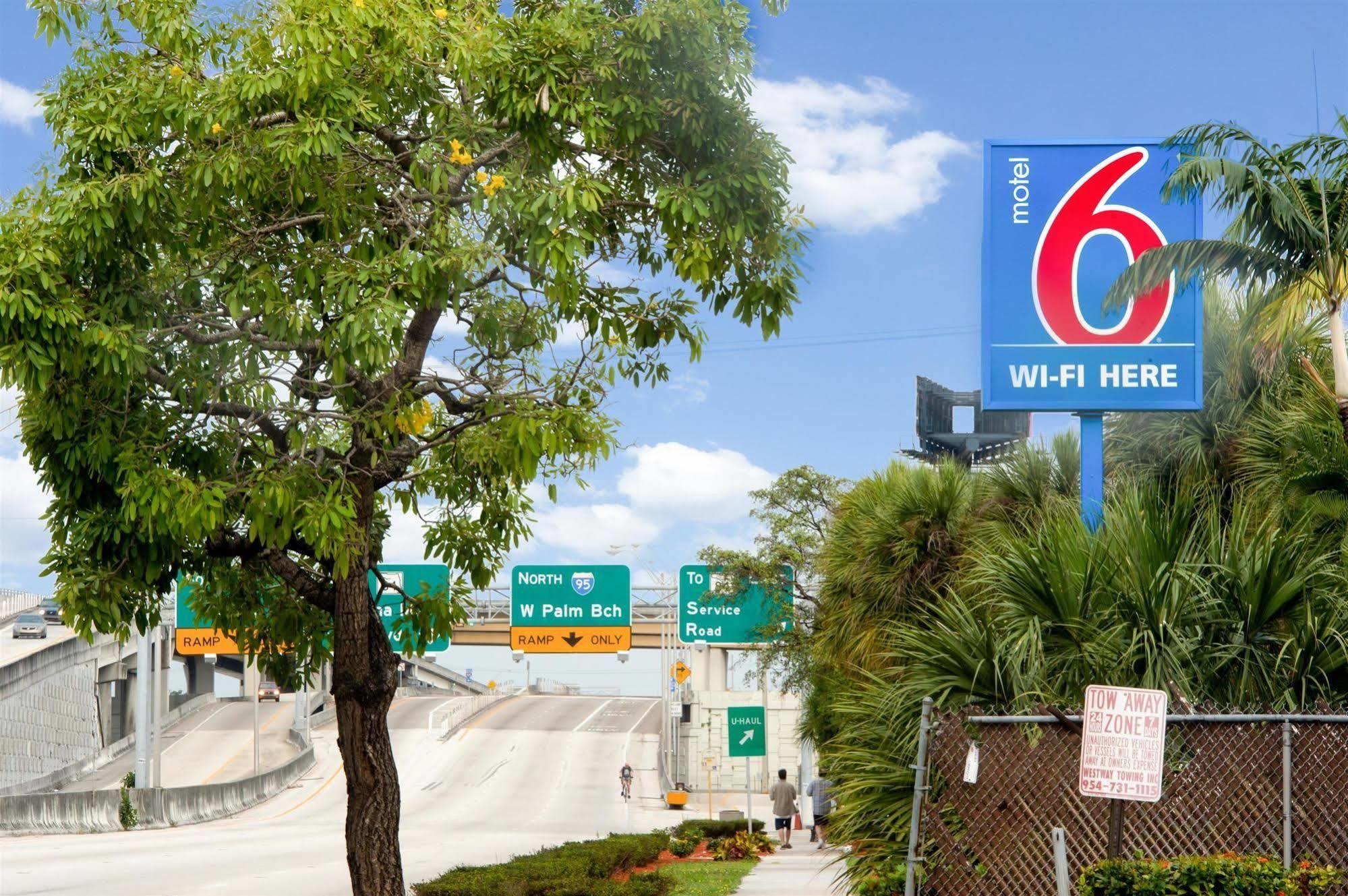 Motel 6-Fort Lauderdale, Fl エクステリア 写真
